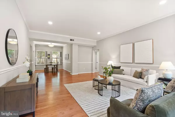 Arlington, VA 22201,1701 N TROY ST #7-375