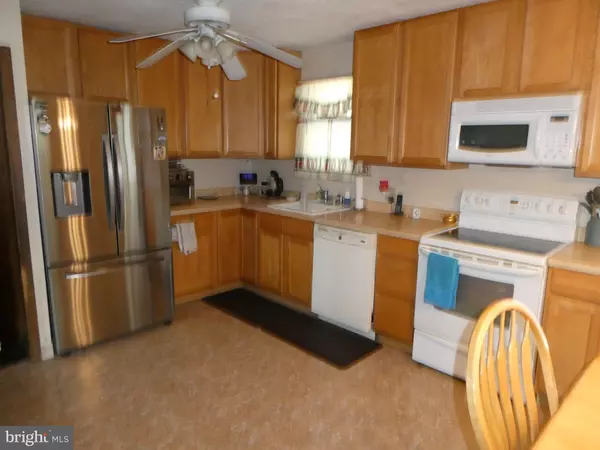 Berlin, NJ 08009,2 PINEVIEW AVE