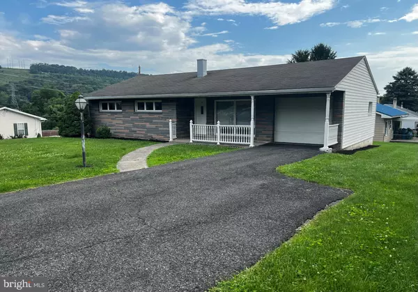 Lewistown, PA 17044,27 KING DR
