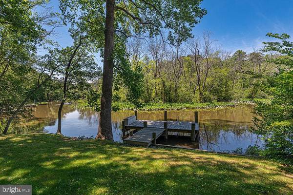 Salisbury, MD 21801,5686 N NITHSDALE DR