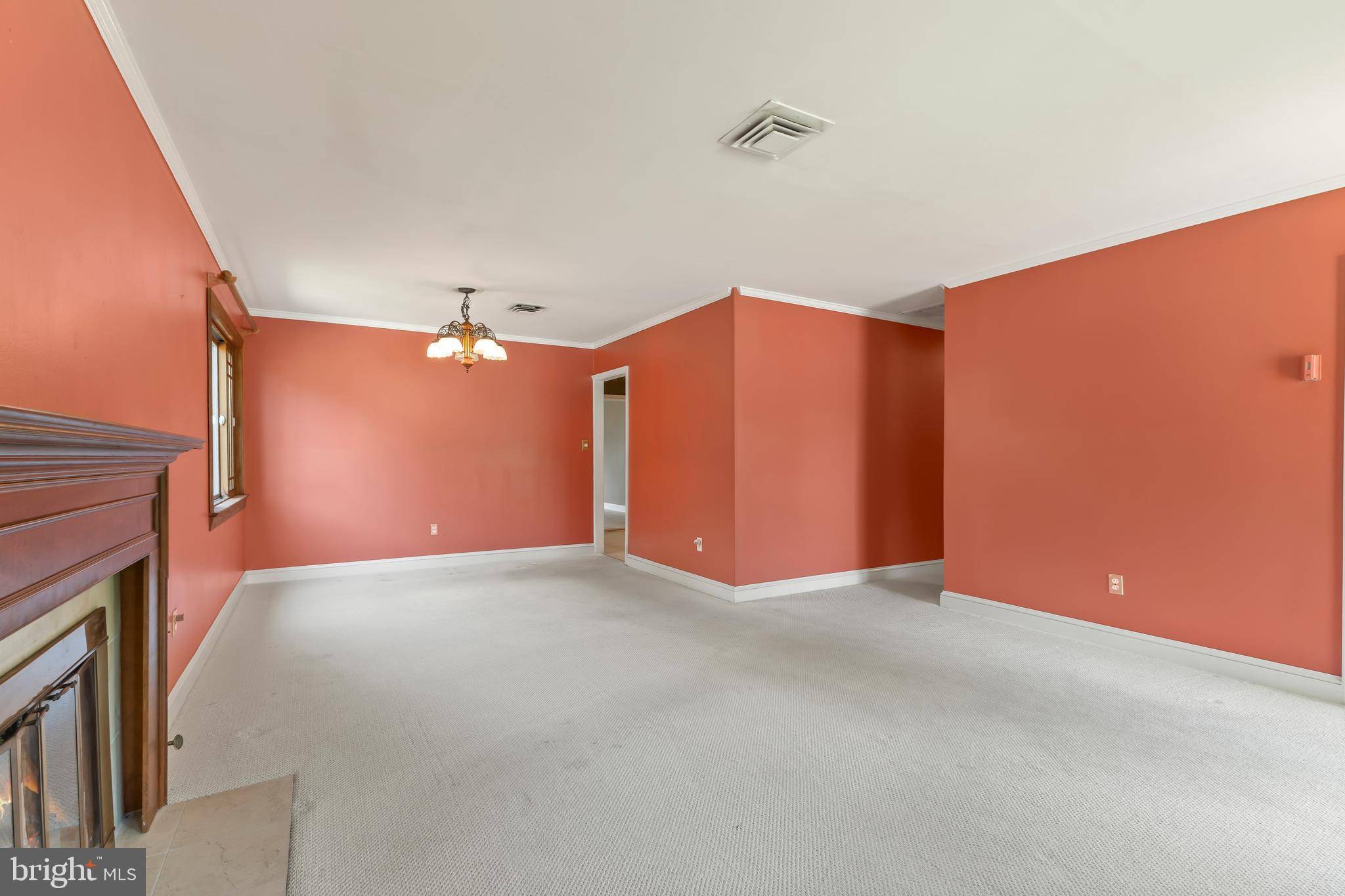 Alexandria, VA 22312,6308 HAWAII CT