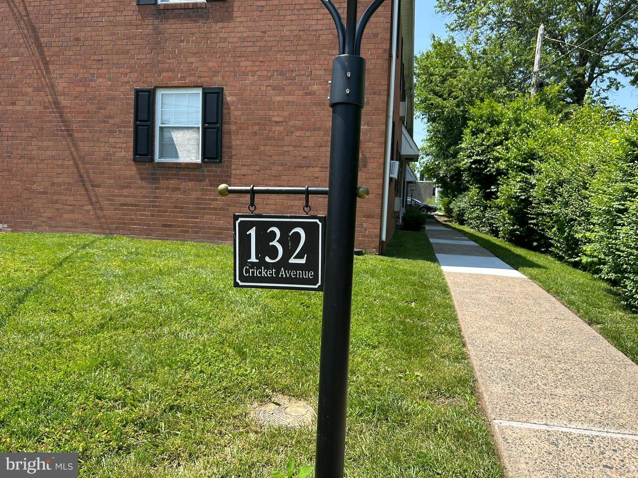 132 CRICKET AVE #2-B, Ardmore, PA 19003