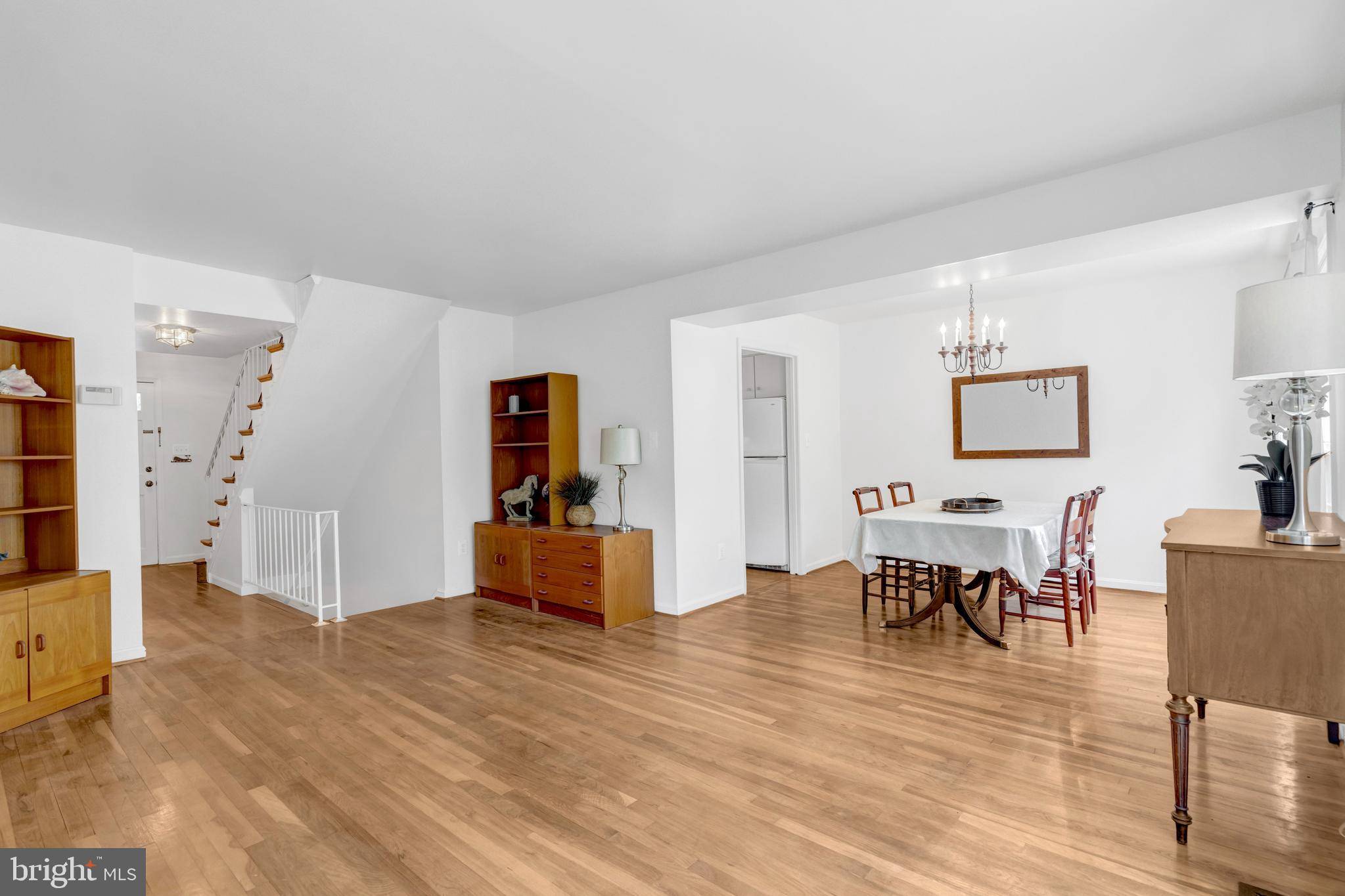 Fairfax, VA 22030,3221 ADAMS CT