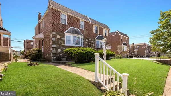 2404 VISTA ST, Philadelphia, PA 19152