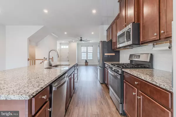 Dumfries, VA 22026,18191 RED MULBERRY RD