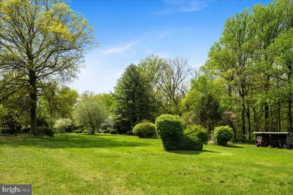 Solebury, PA 18963,6548 CUTTALOSSA RD