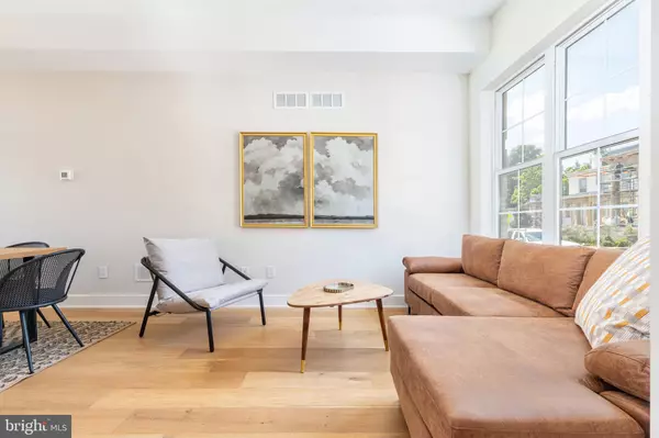 3845 RIDGE AVE, Philadelphia, PA 19132