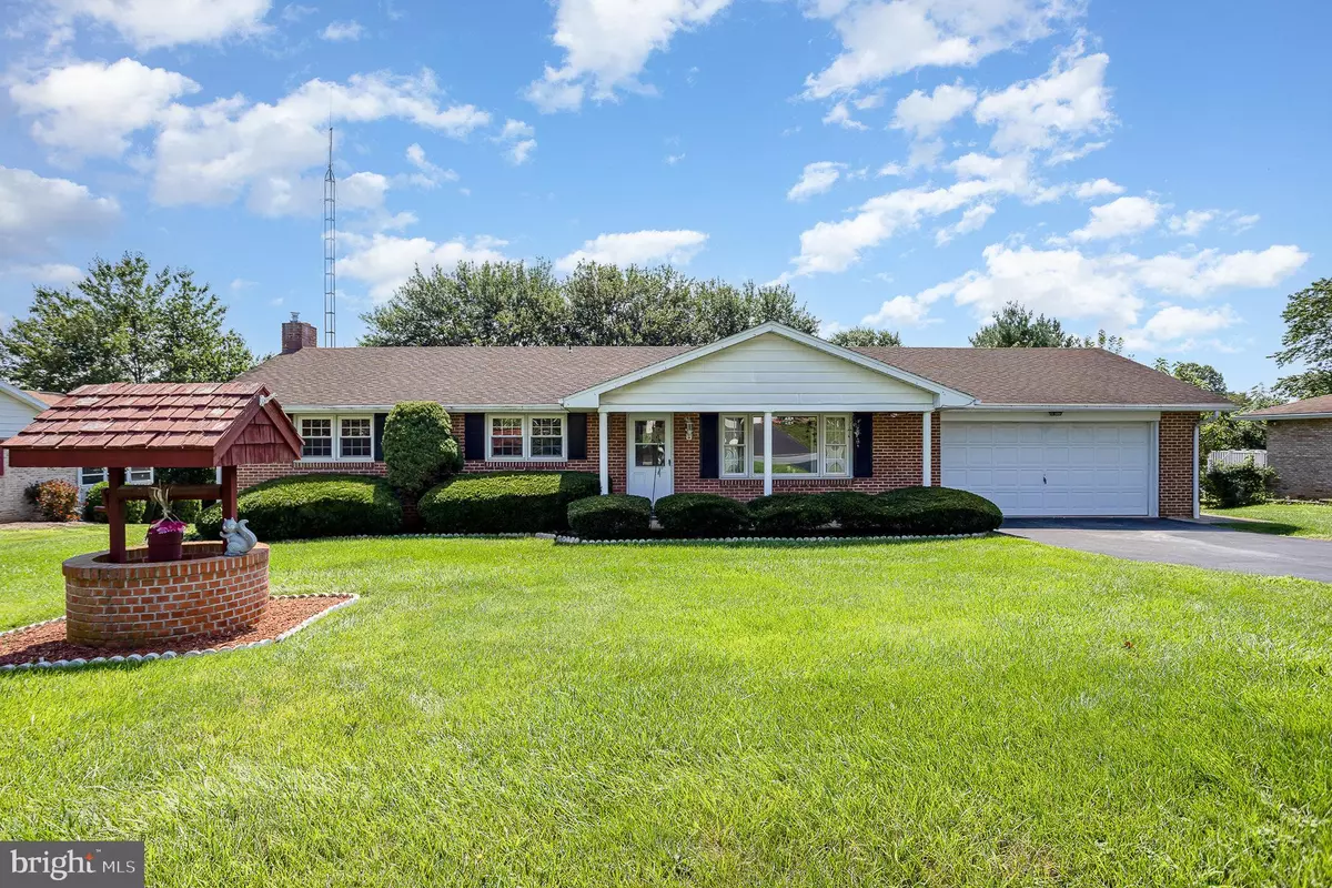 York, PA 17408,215 MARGATE RD