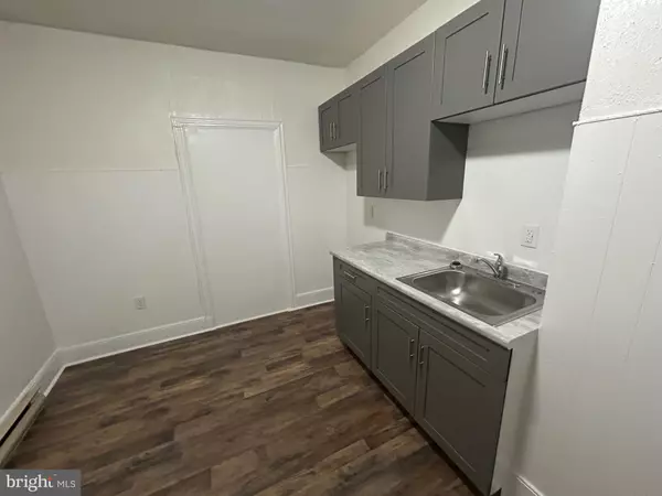 Lebanon, PA 17046,402 N 4TH ST #3