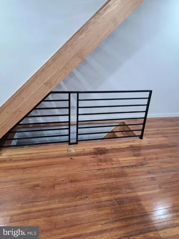 Philadelphia, PA 19143,5817 NORFOLK ST