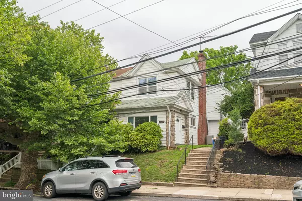 Drexel Hill, PA 19026,3827 MARSHALL RD.