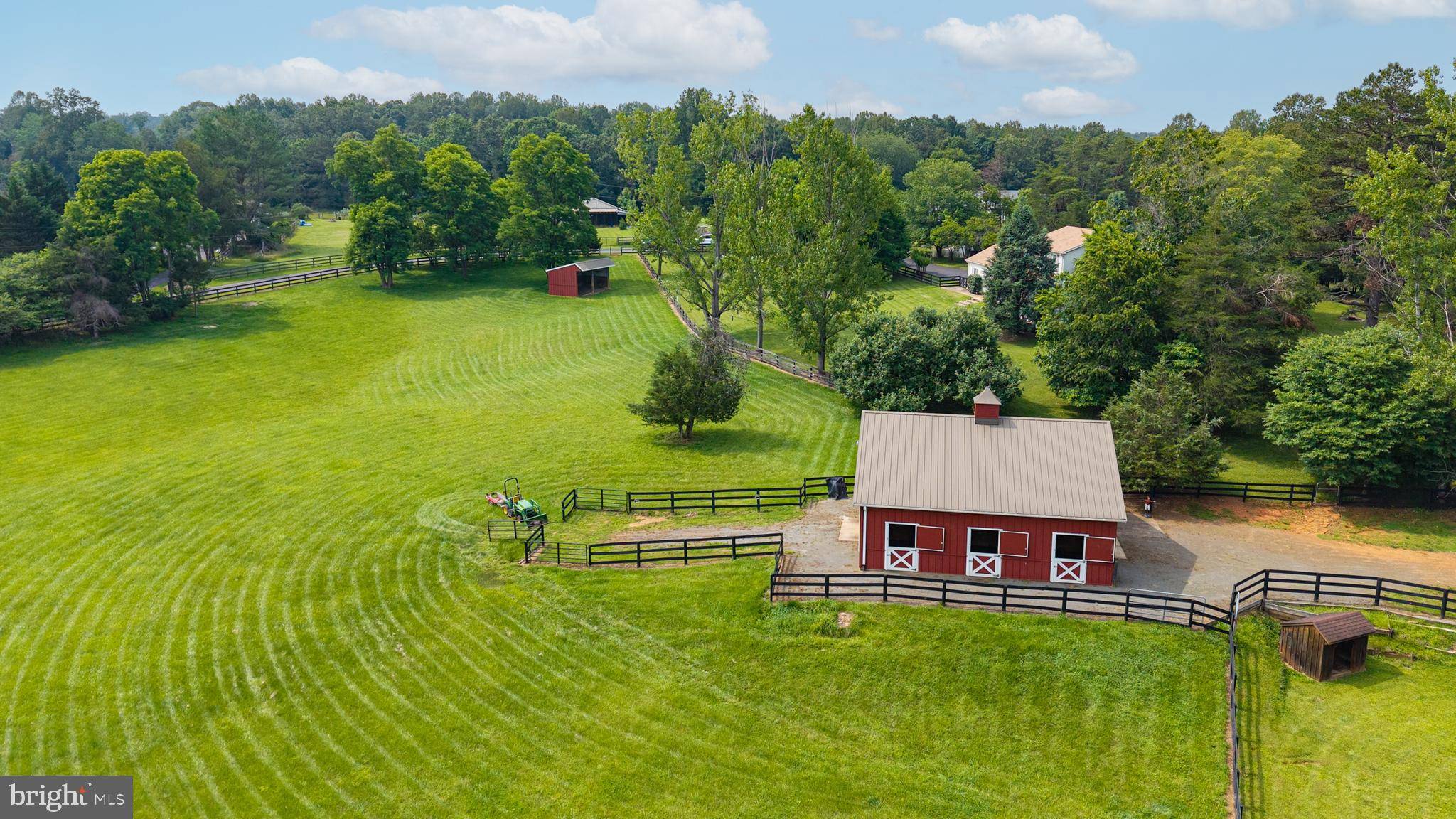 Marshall, VA 20115,9943 CREST CT