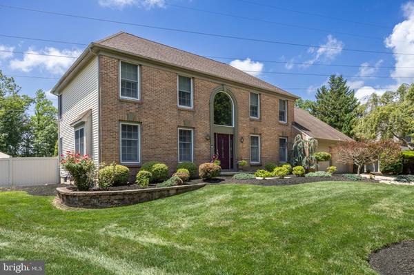 Mount Laurel, NJ 08054,13 PERIWINKLE DR