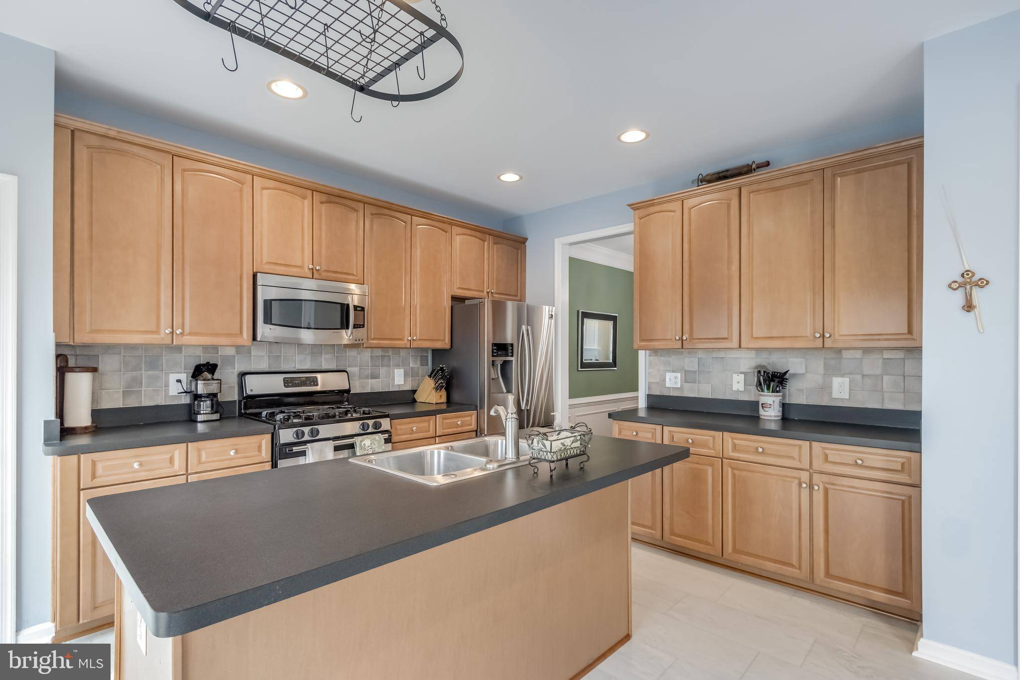 Lorton, VA 22079,8259 PURPLE LILAC CT