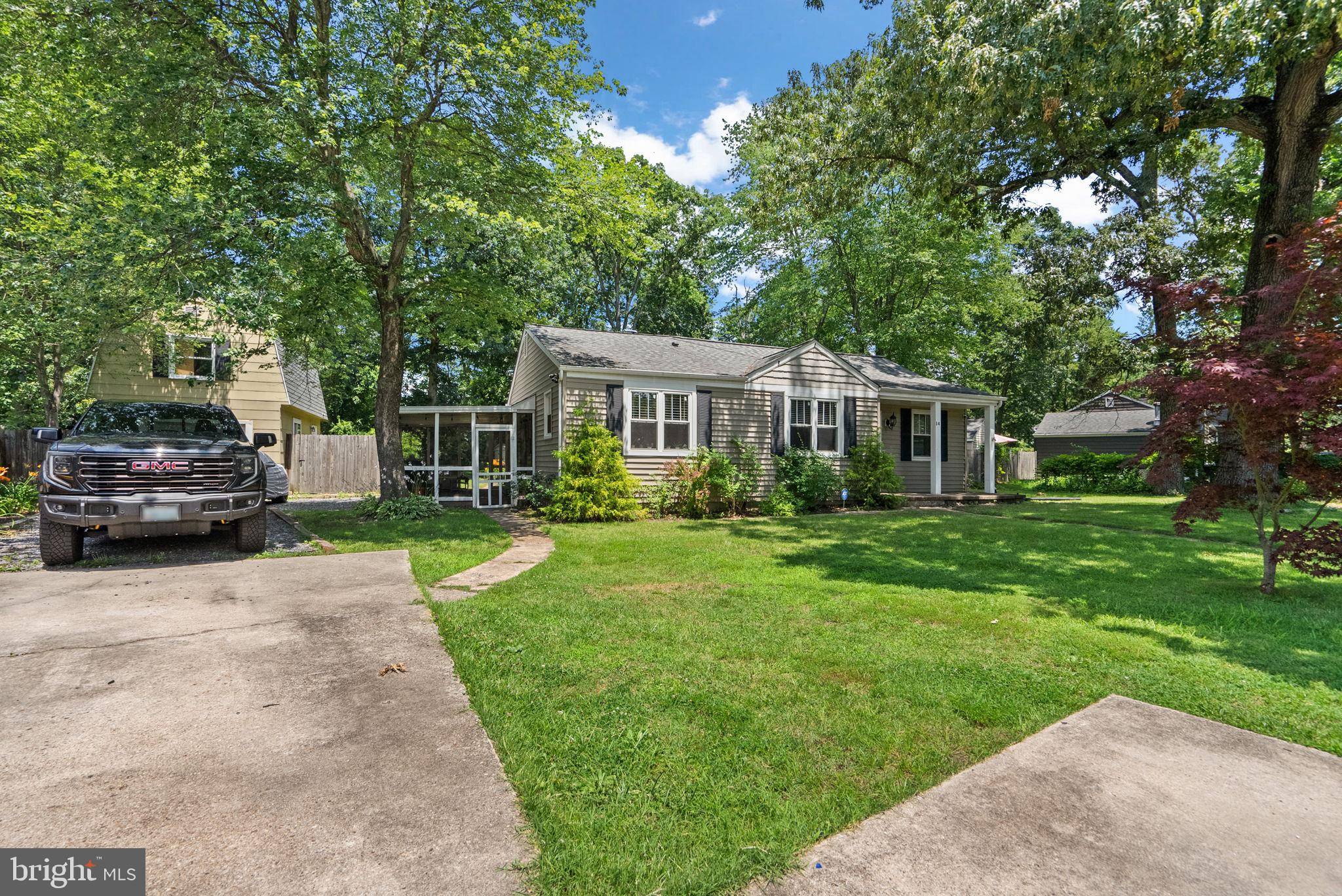 Pasadena, MD 21122,14 FALLON DR