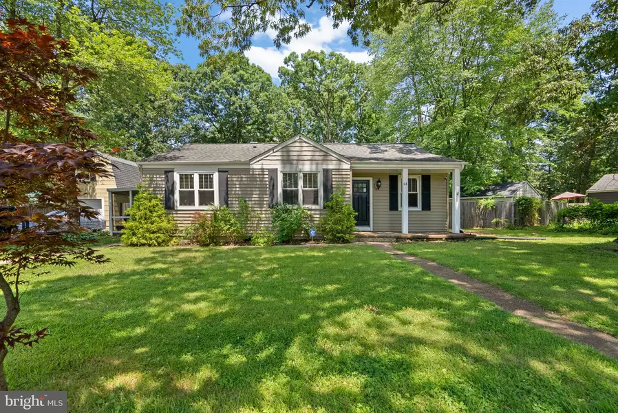 14 FALLON DR, Pasadena, MD 21122