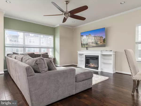Glen Burnie, MD 21060,7508 CANTON WAY