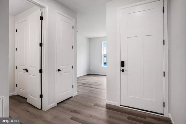 Bealeton, VA 22712,1084 WINTER PL