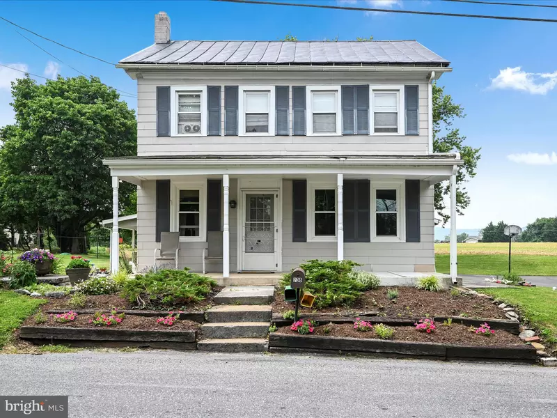 738 E REHRERSBURG RD, Bethel, PA 19507