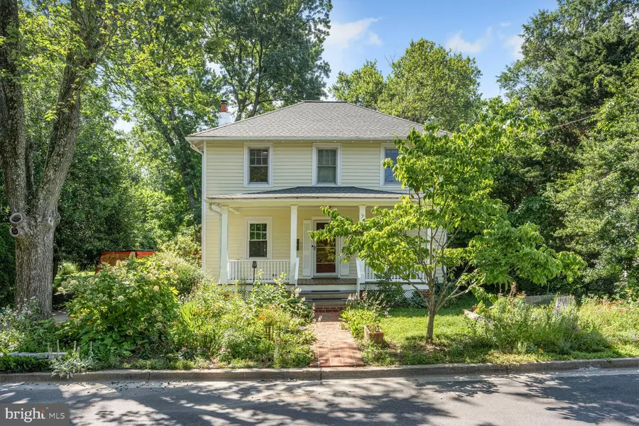 7 MONTGOMERY AVE, Gaithersburg, MD 20877