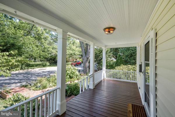 Gaithersburg, MD 20877,7 MONTGOMERY AVE