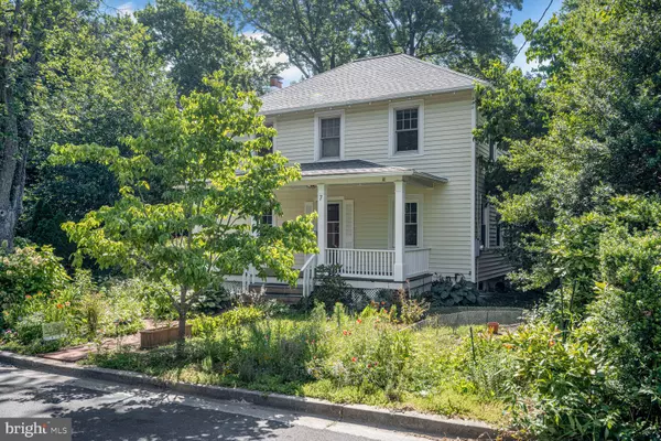 Gaithersburg, MD 20877,7 MONTGOMERY AVE