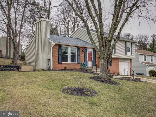 Lanham, MD 20706,9907 TREETOP LN