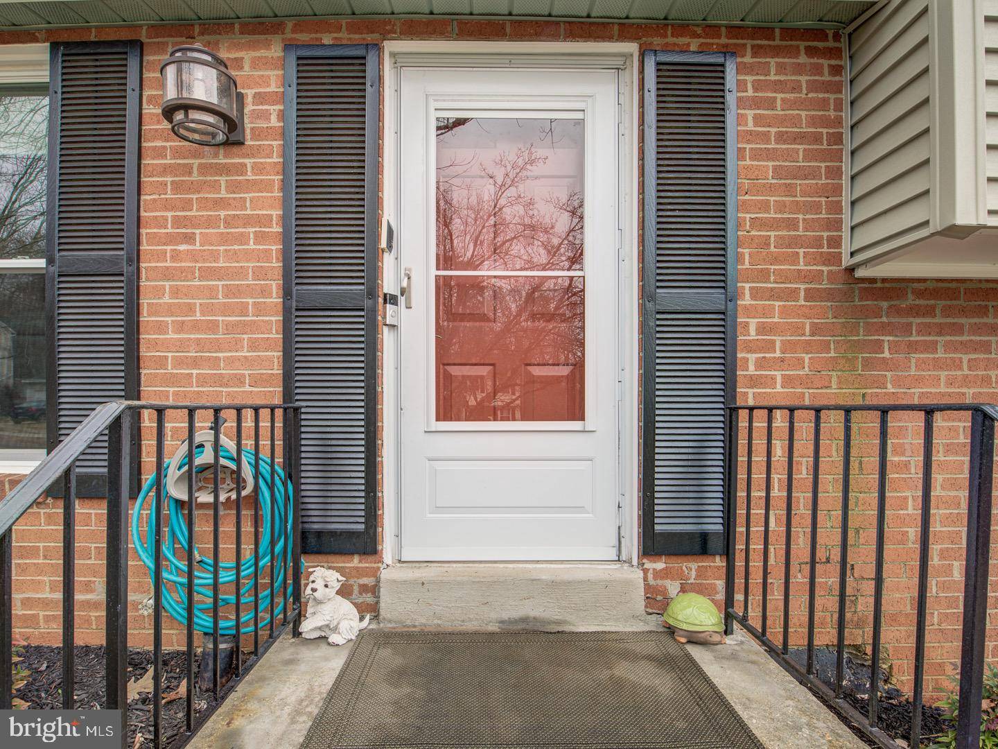 Lanham, MD 20706,9907 TREETOP LN