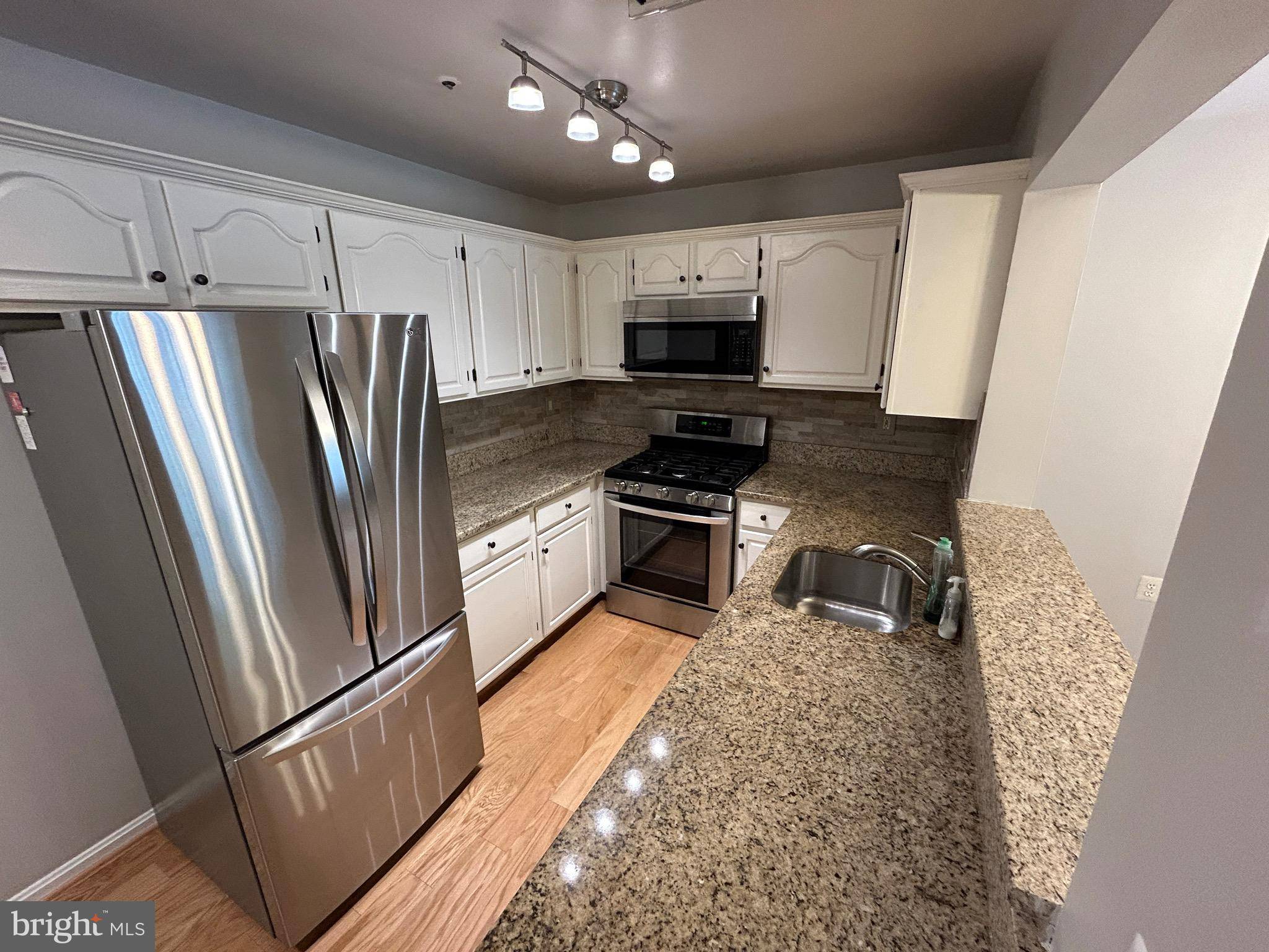 Fairfax, VA 22030,11704 SCOOTER LN