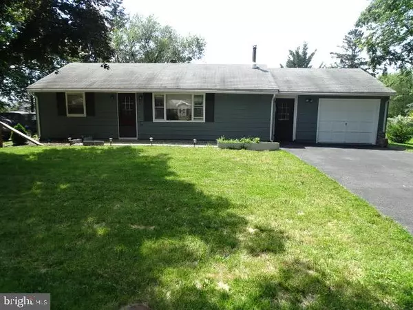 35 FIFTH AVE, Fayetteville, PA 17222