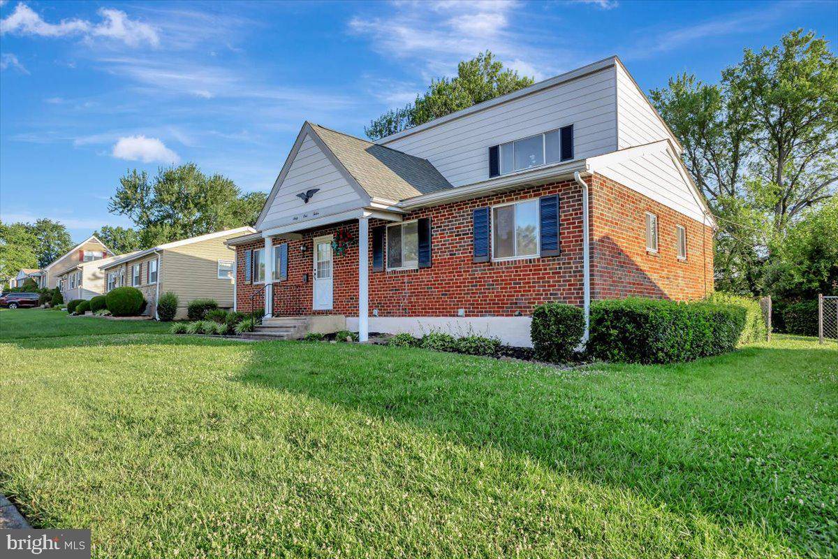 Catonsville, MD 21228,6112 DEERBROOK RD