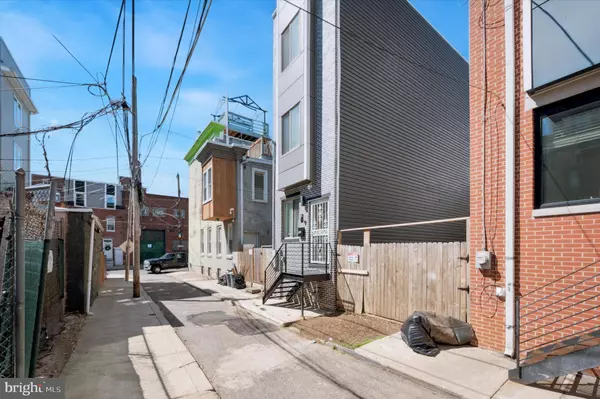 Philadelphia, PA 19125,2542 ARCADIA ST
