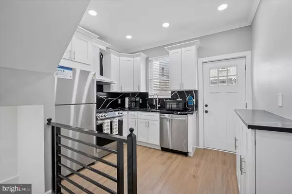 Philadelphia, PA 19125,2542 ARCADIA ST
