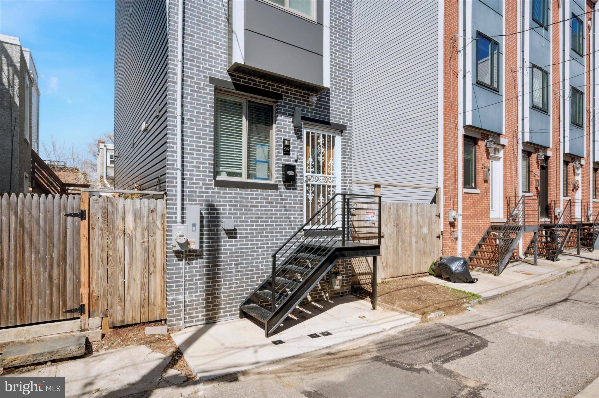 2542 ARCADIA ST, Philadelphia, PA 19125