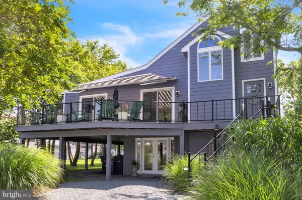 8 MILTON AVE, Lewes, DE 19958