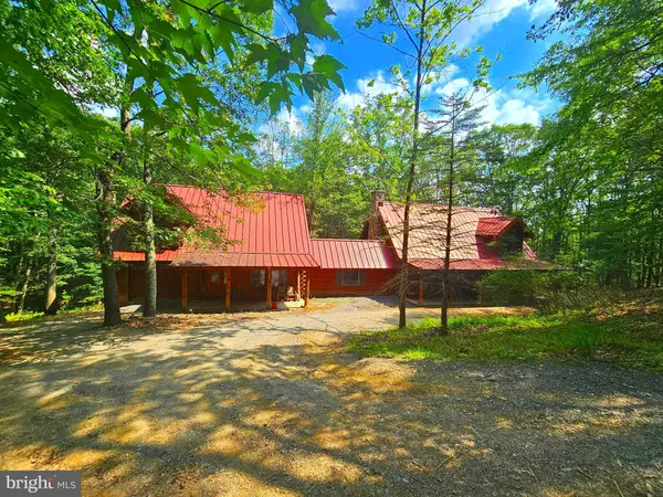 3029 WHITETAIL RIDGE RD, Burlington, WV 26710
