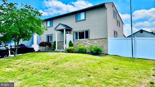 653 DETTMAR TER, Runnemede, NJ 08078