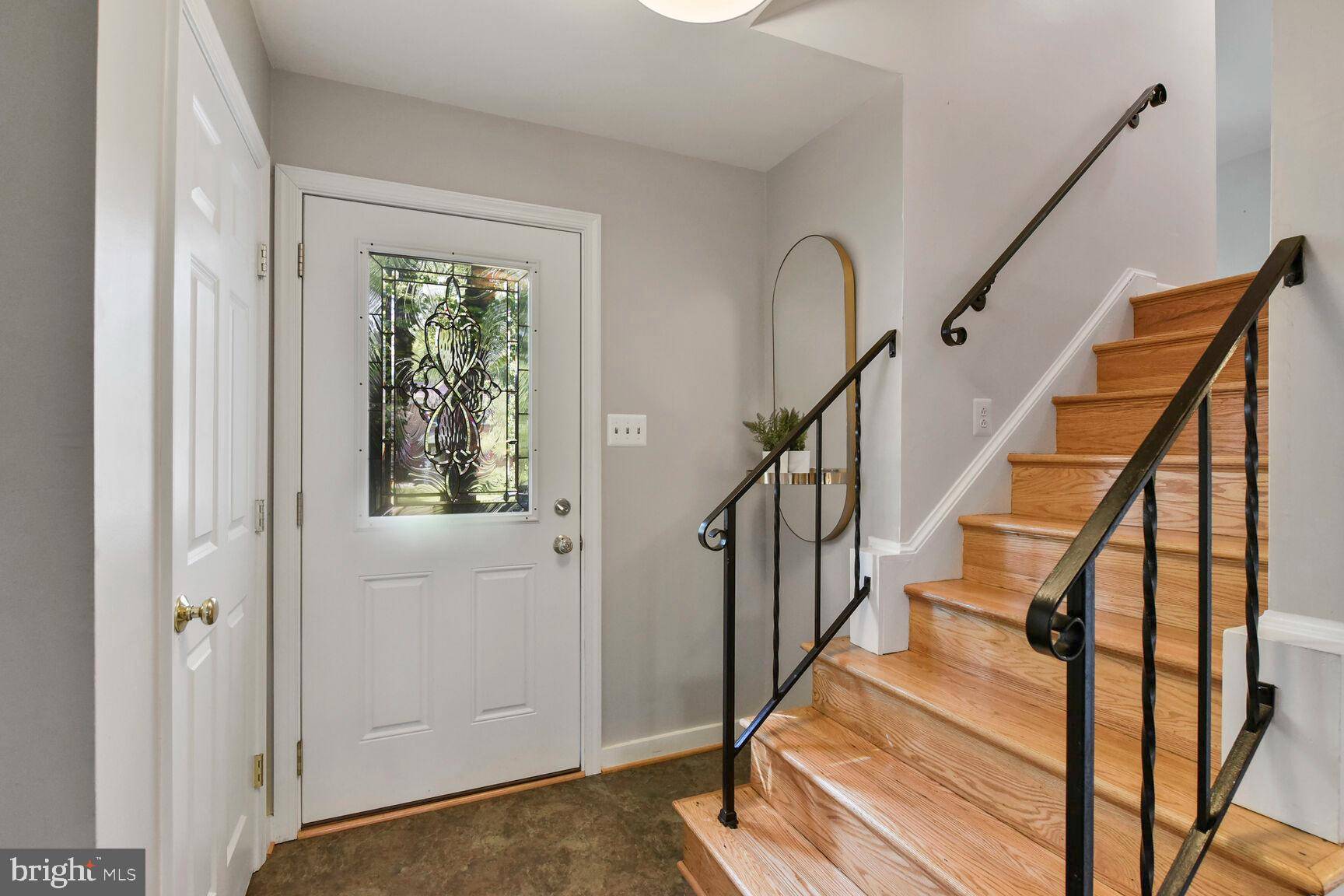 Falls Church, VA 22043,2241 SENSENEY LN