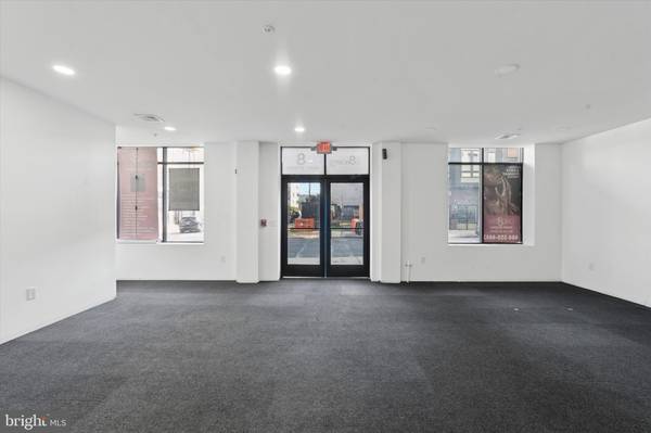 Philadelphia, PA 19130,1617-19 RIDGE AVE #COMM