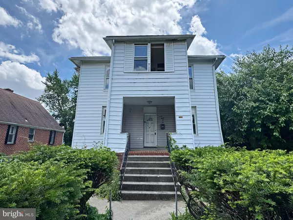 2805 OAKLEY AVE, Baltimore, MD 21215