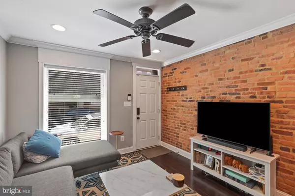 Baltimore, MD 21224,618 S BELNORD AVE