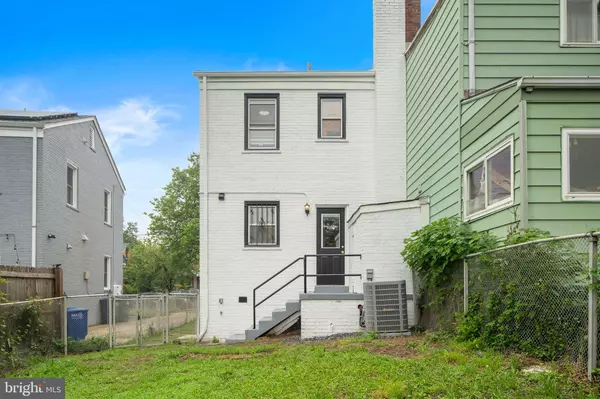 Washington, DC 20019,4621 A ST SE