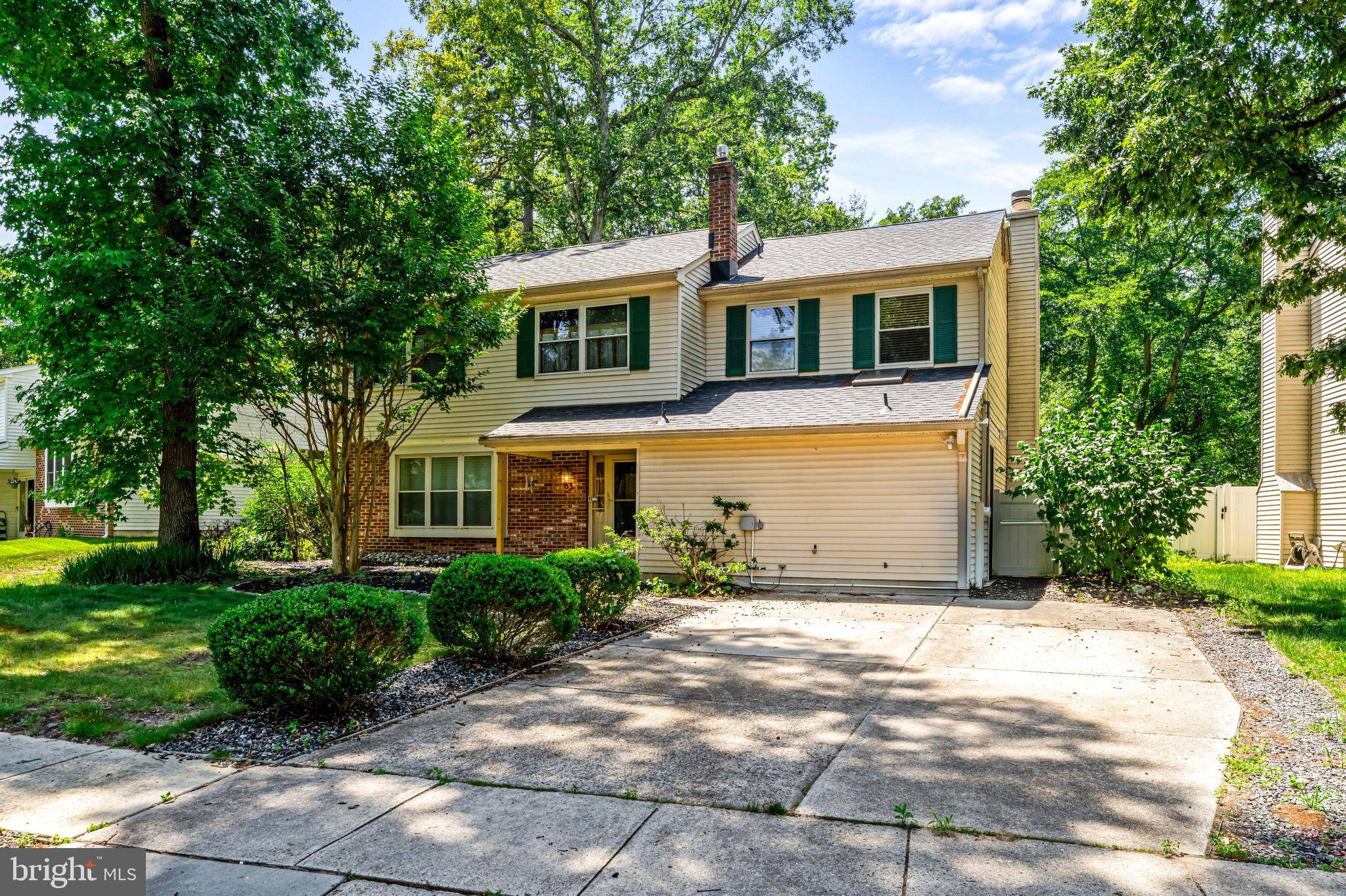 Marlton, NJ 08053,63 LAKESIDE DR