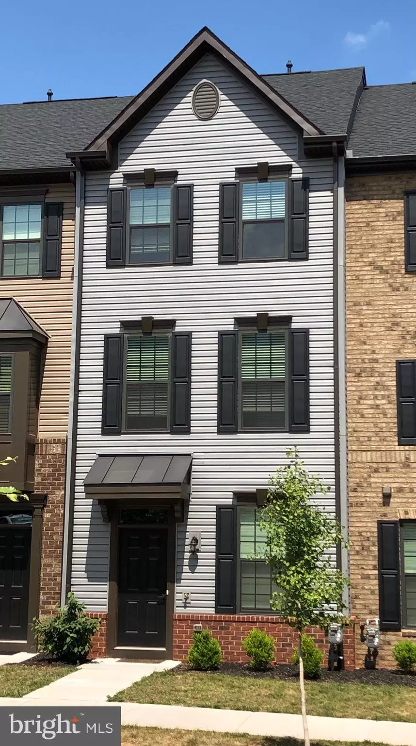 Herndon, VA 20171,2734 VELOCITY ROAD
