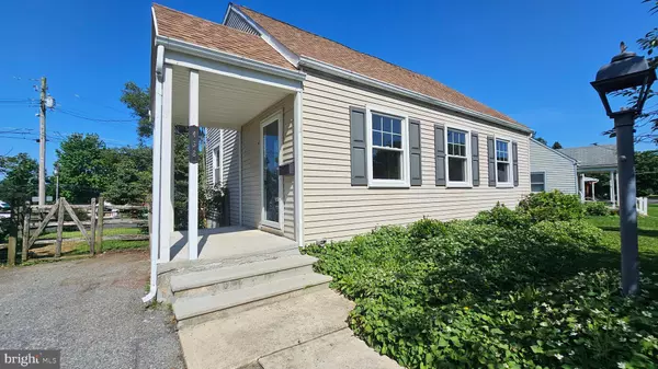 Hellertown, PA 18055,438 LOCUST RD