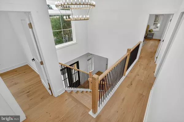 Fairfax, VA 22032,4136 ORCHARD