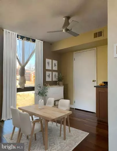 Arlington, VA 22204,4500 S FOUR MILE RUN DR #426