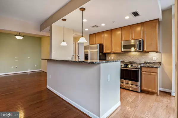 Reston, VA 20190,1830 FOUNTAIN DR #1106