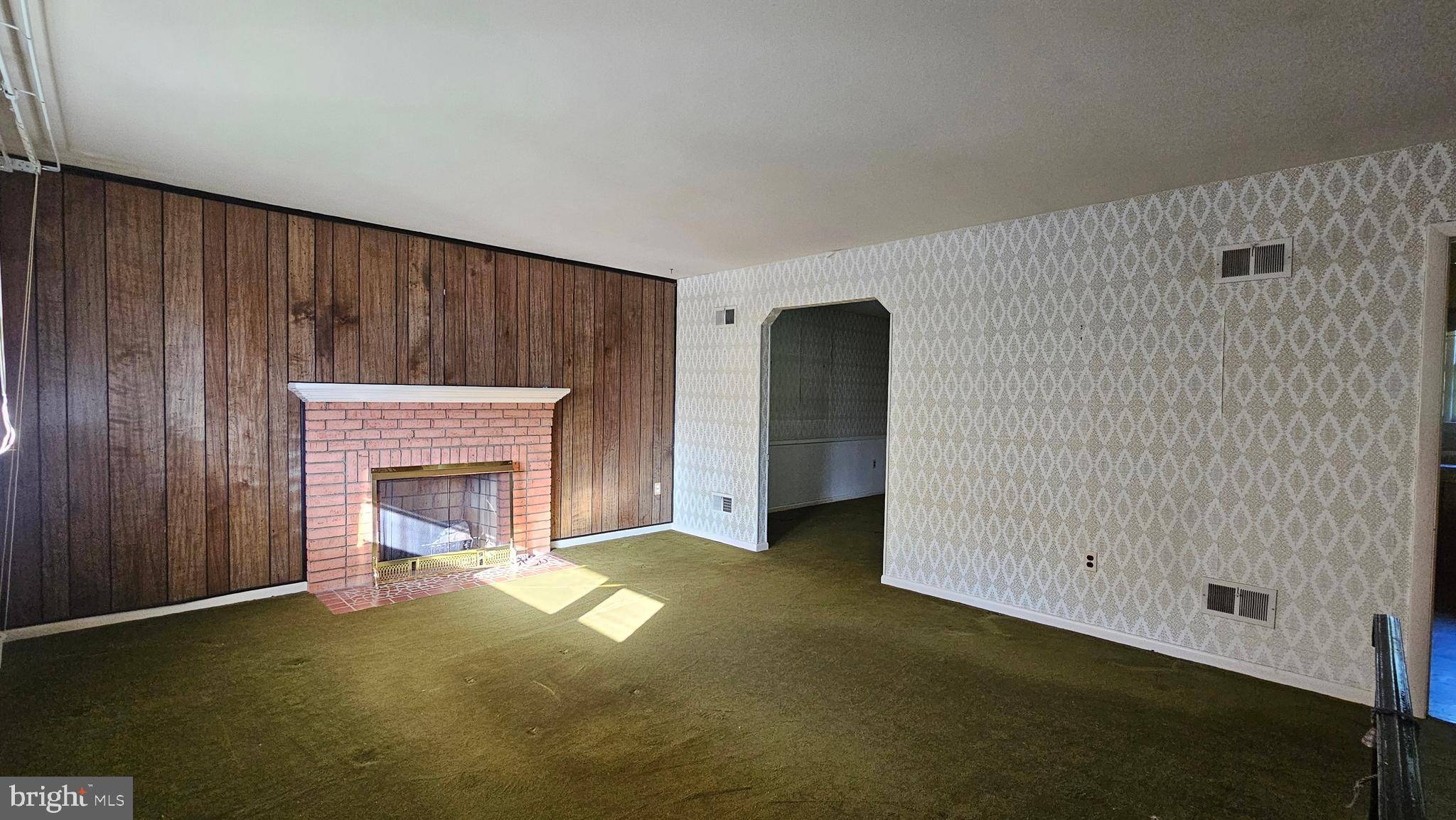 Temple Hills, MD 20748,4505 SIMMONS LN