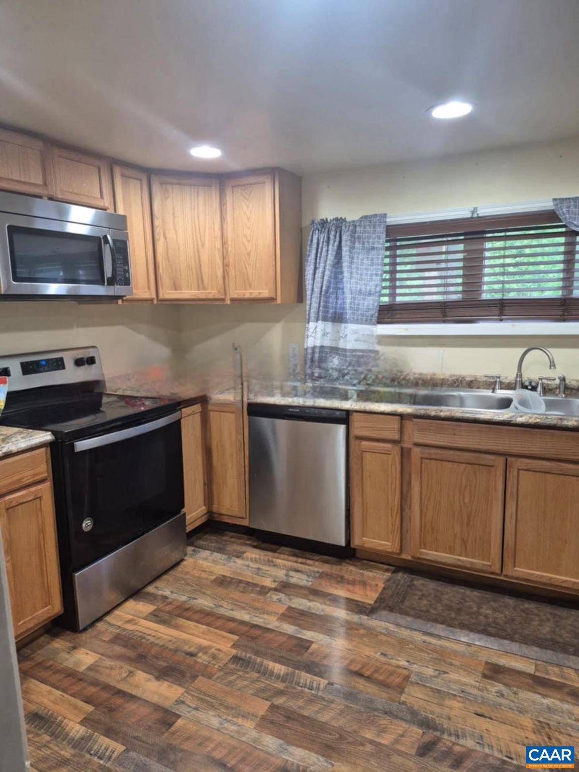 Gordonsville, VA 22942,107 CHARLES ST